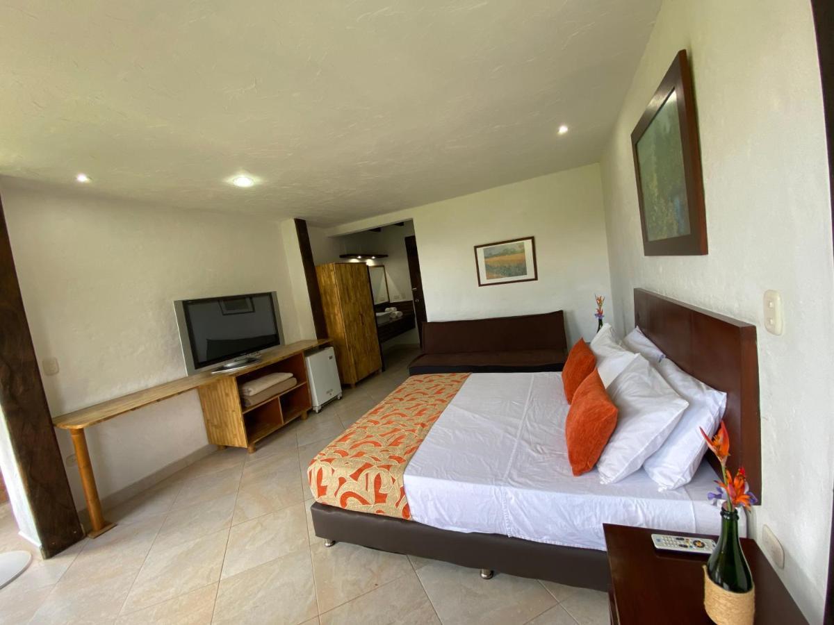 מונטנגרו Finca Hotel La Esperanza מראה חיצוני תמונה
